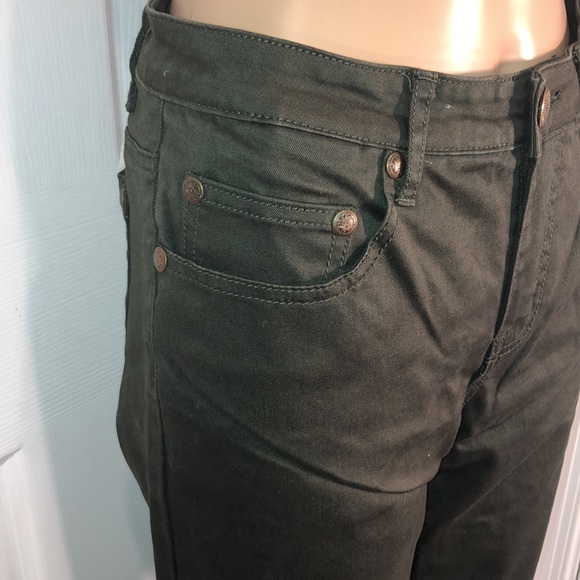 Tru Luxe Jeans Green Jeans. 29/8 - Picture 3 of 9